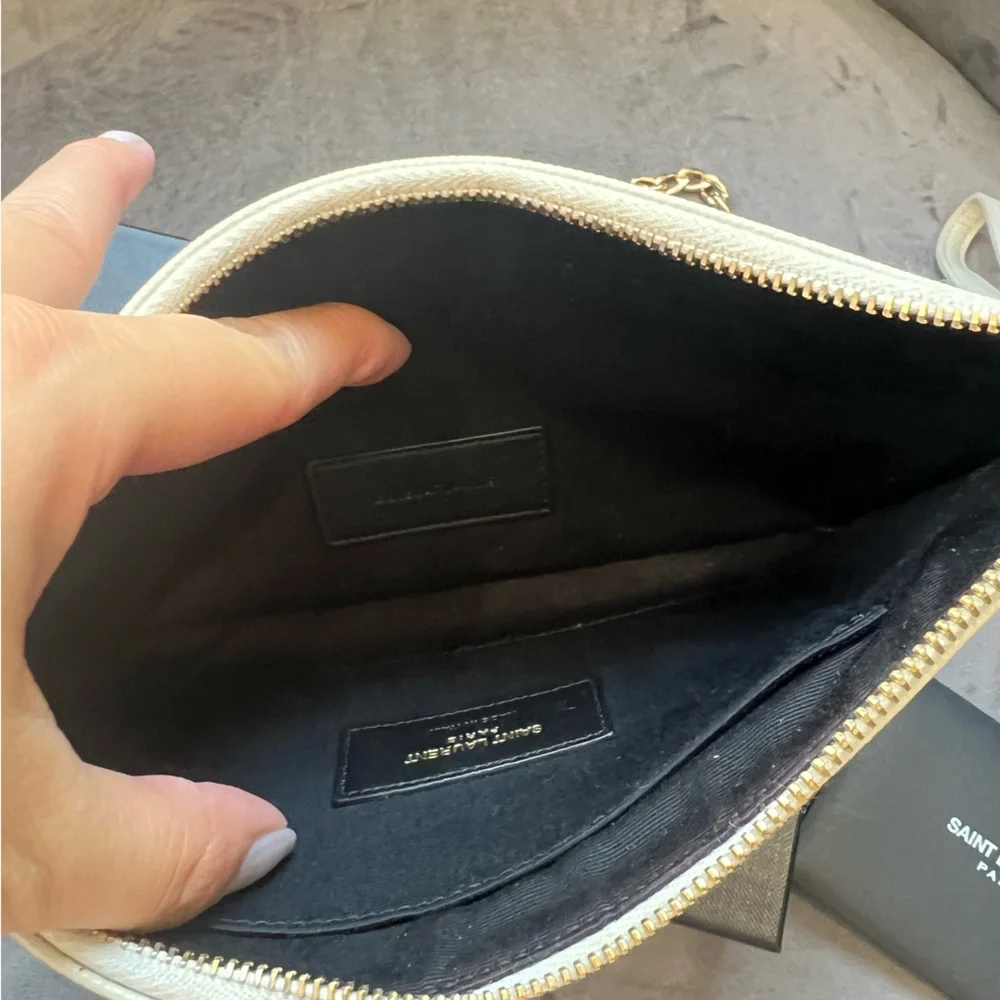 Crema YSL wristlet crossbody - Picture 10 of 17